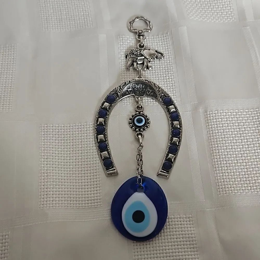 Hanging Horseshoe Medium Royal Blue/ Silver